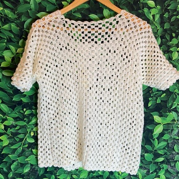 Crotchet style short sleeve white trendy see through top - Picture 7 of 8